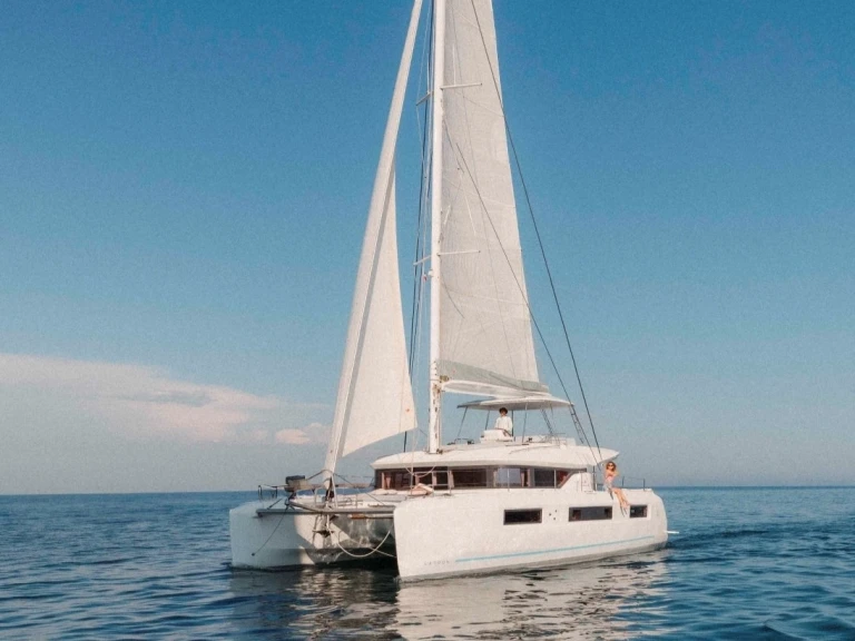 Verhuur Catamaran in Eden Island - Lagoon Lagoon 46 Iconic