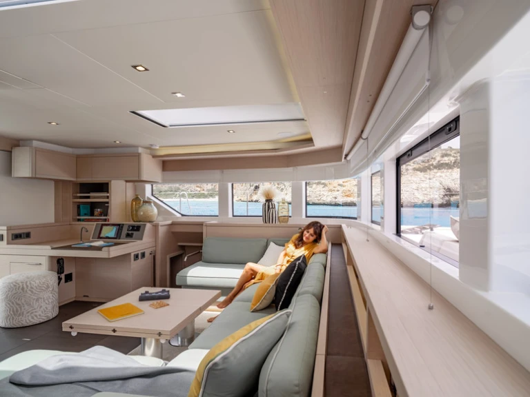 Verhuur Catamaran in Eden Island - Lagoon Lagoon 55