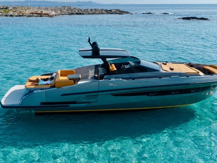 Jachthuur in Ibiza Town - DAYTONA 50 15m via SamBoat