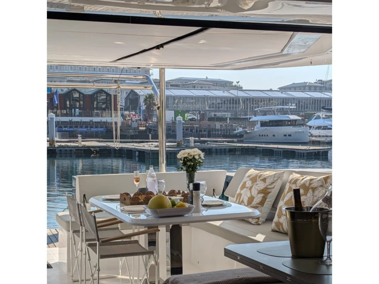 Catamaran te huur in Zanzibar voor de beste prijs