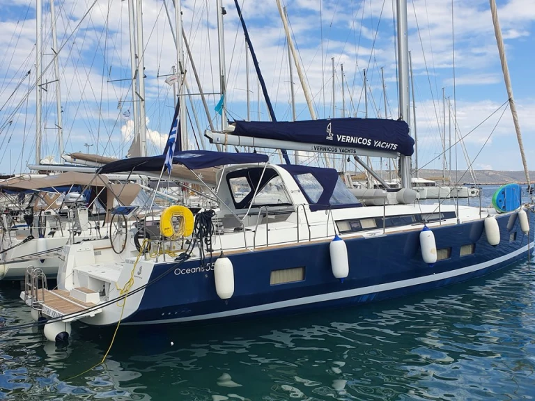 Zeilboot te huur in Lávrio voor de beste prijs