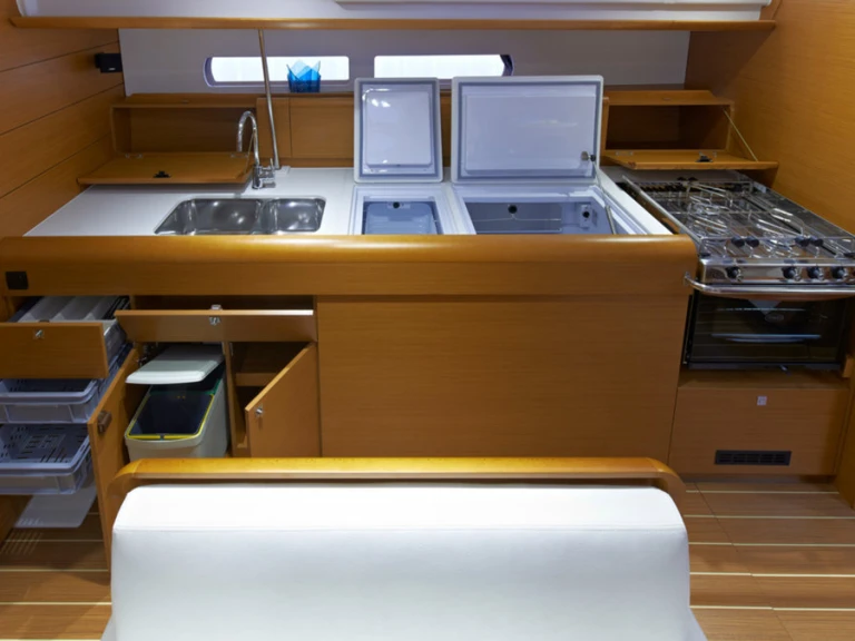 Jachthuur in Road Town - Jeanneau Sun Odyssey 479 via SamBoat