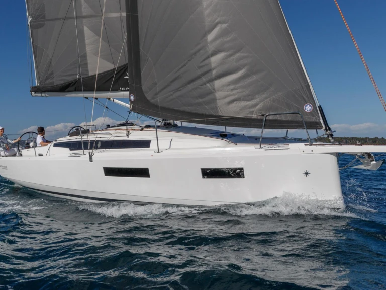 Huur een Jeanneau Sun Odyssey 350 in Road Town
