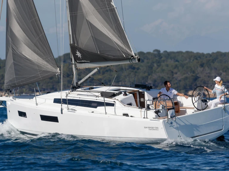 Verhuur Zeilboot Jeanneau met vaarbewijs
