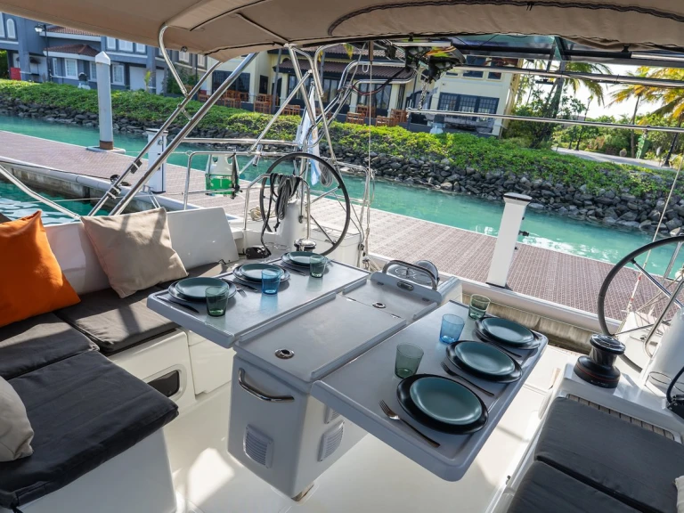 Zeilboot te huur in Malé voor de beste prijs