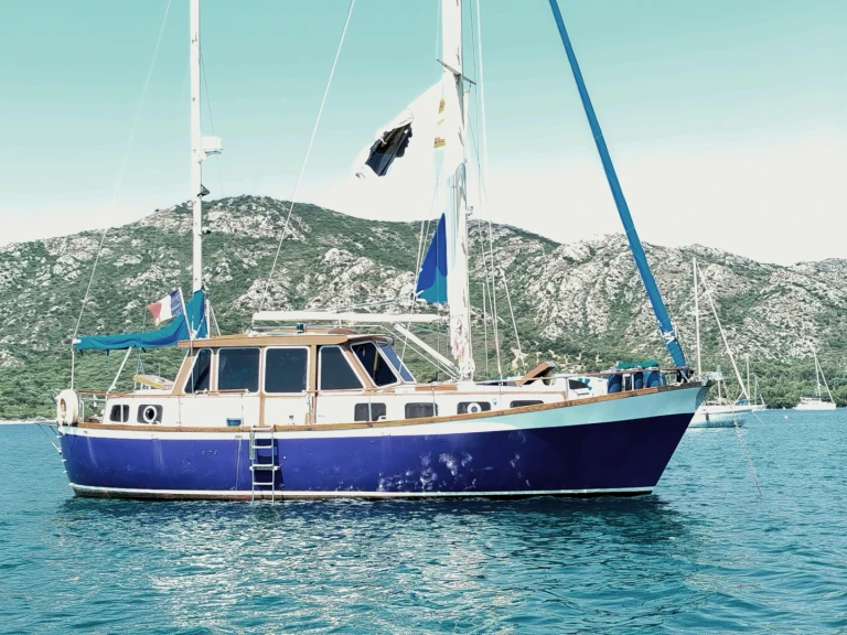 Verhuur Zeilboot in Saint-Florent - Nautitech Nautitech 395