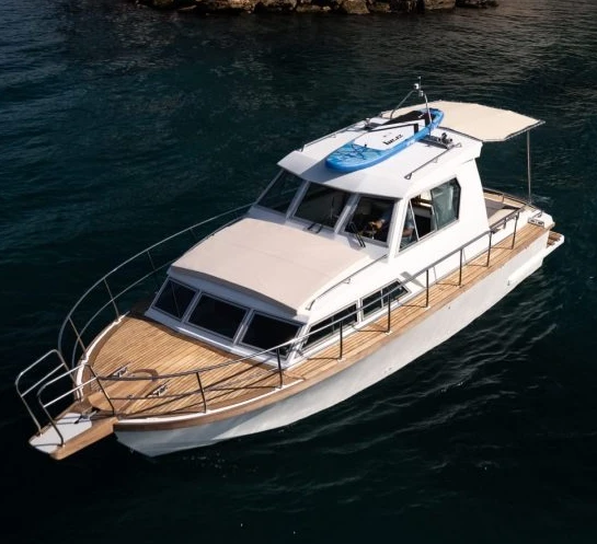 Verhuur Motorboot Castelo met vaarbewijs