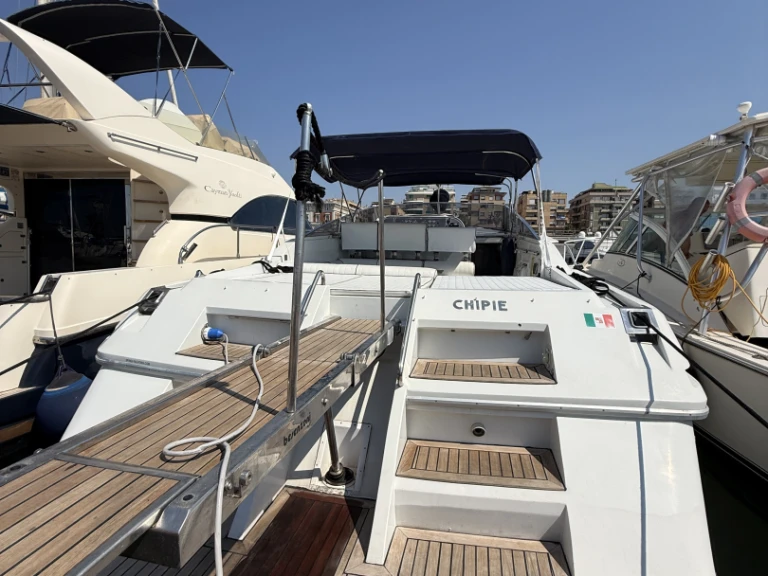 Motorboot te huur in Nettuno voor de beste prijs