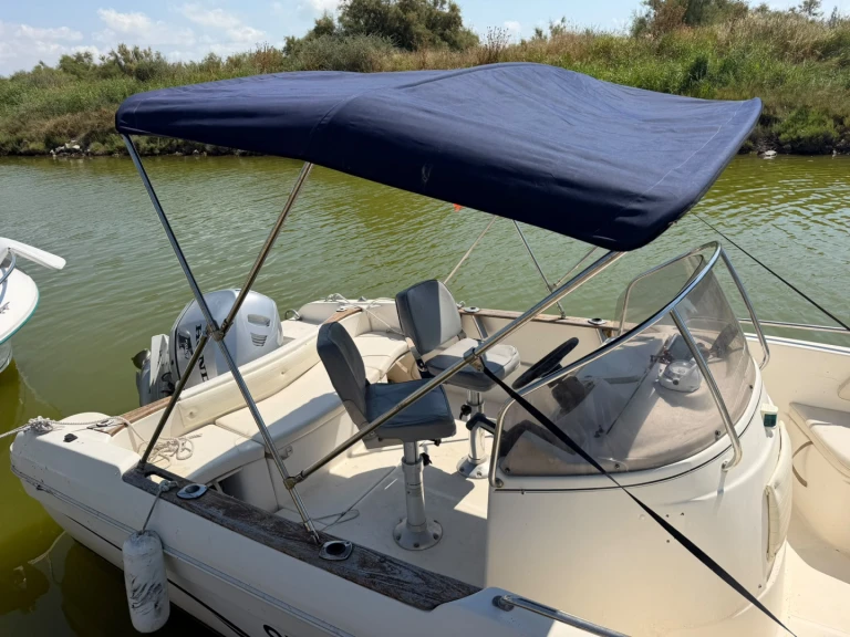 Huur Motorboot met of zonder schipper Jeanneau in Carnon-Plage