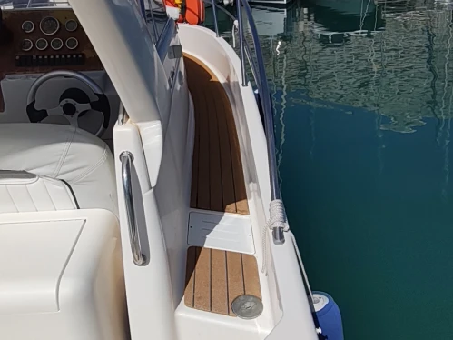 Bootverhuur Villeneuve-Loubet goedkoop Faeton 780 Sport