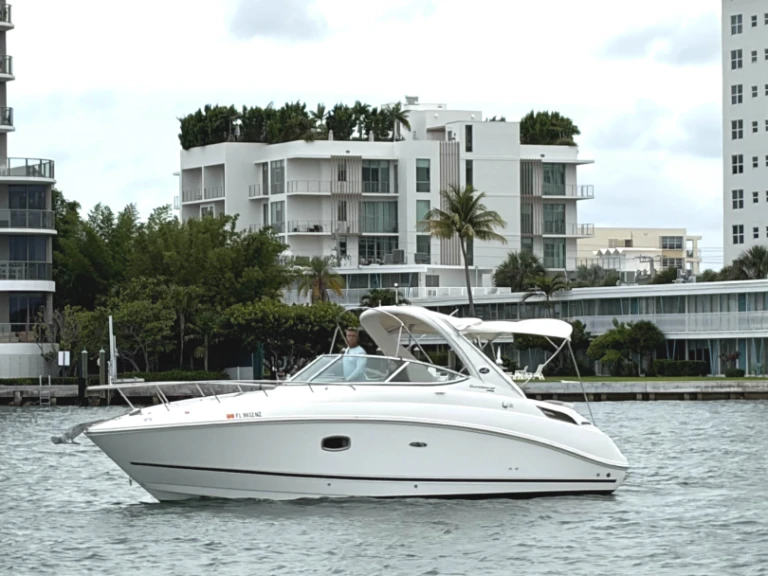 Bootverhuur Sea Ray Sea Ray 300 Sundancer in Miami via SamBoat