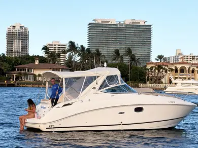 Huur Motorboot met of zonder schipper Sea Ray in Miami