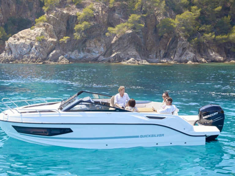 Verhuur Motorboot in Hyères - Quicksilver Activ 755 Cruiser