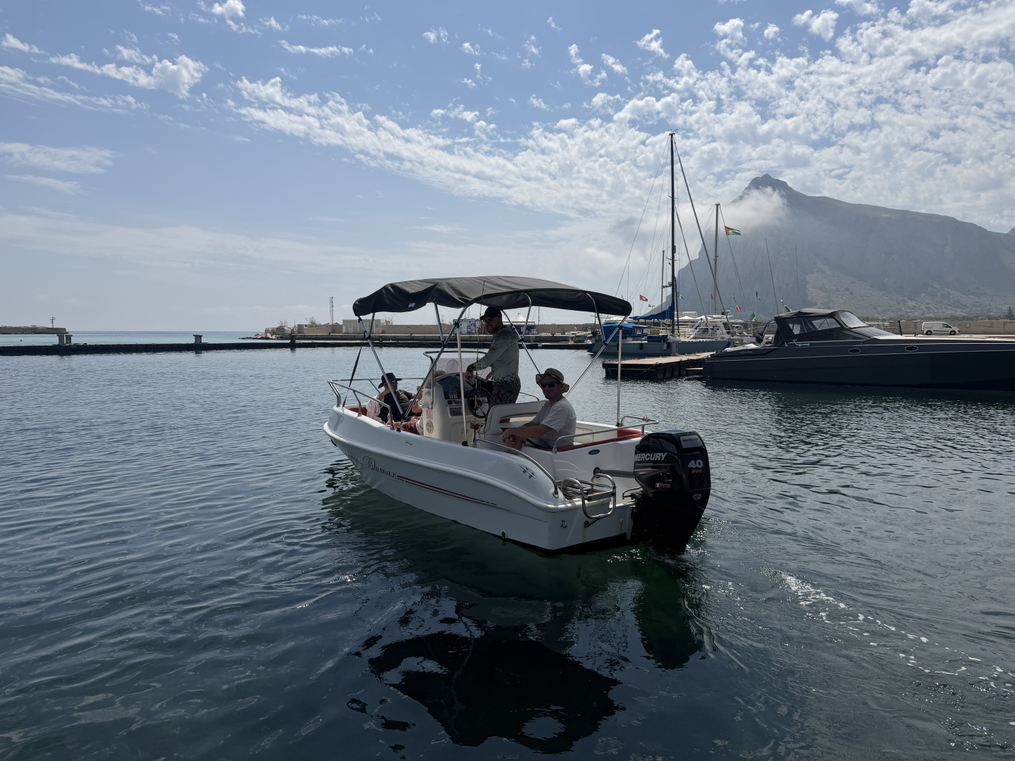 Blumax open 19 te huur van particulier of professional in San Vito Lo Capo