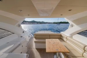 Huur een Sunseeker Portofino 48 in Zadar