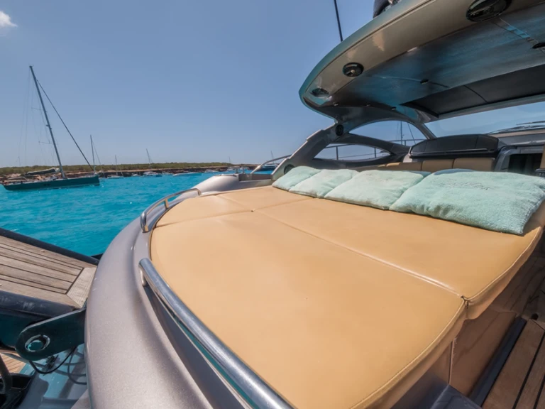 Motorboot te huur in Ibiza Town voor de beste prijs