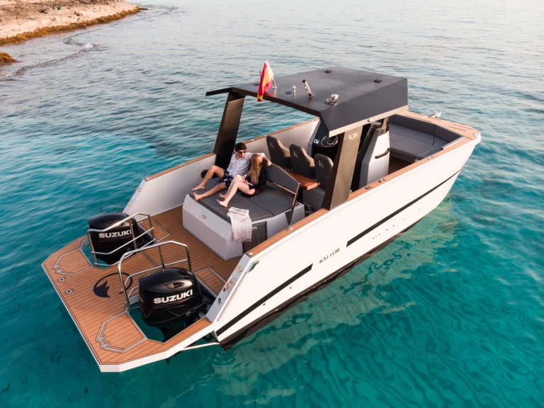 Huur Motorboot met of zonder schipper Custom Made in s'Arenal