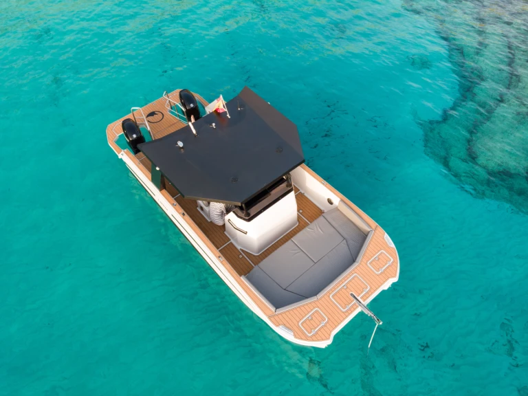 Custom Made Kattum 30 Open te huur van particulier of professional in s'Arenal