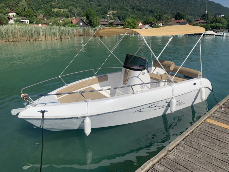 Aquabat Sport Line 17 te huur van particulier of professional in Annecy