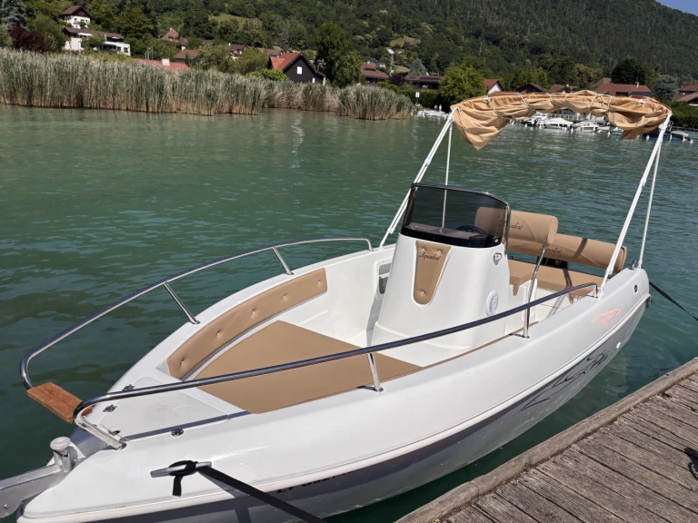 Huur een Aquabat Sport Line 17 in Annecy