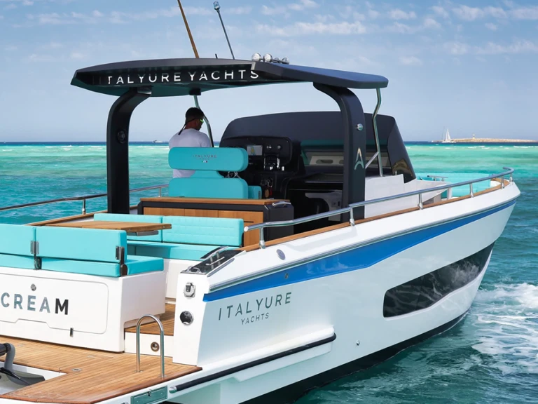 Verhuur Motorboot italyure met vaarbewijs