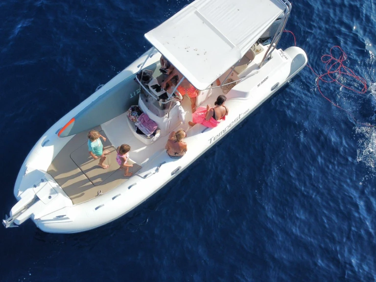 Bootverhuur Golfe-Juan goedkoop Tempest 700 Sun