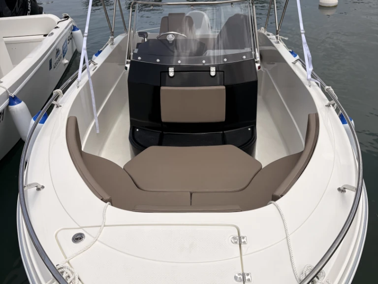 Huur een Pacific Craft Pacific Craft 545 Open in Pointe-à-Pitre