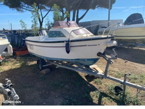 Jeanneau Cap 390 te huur van particulier of professional in Perpignan