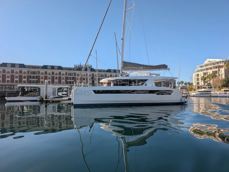 Bootverhuur Zanzibar goedkoop Leopard 46