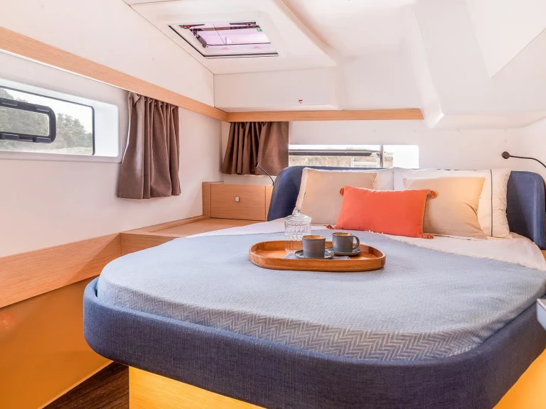 Catamaran te huur in Volos voor de beste prijs