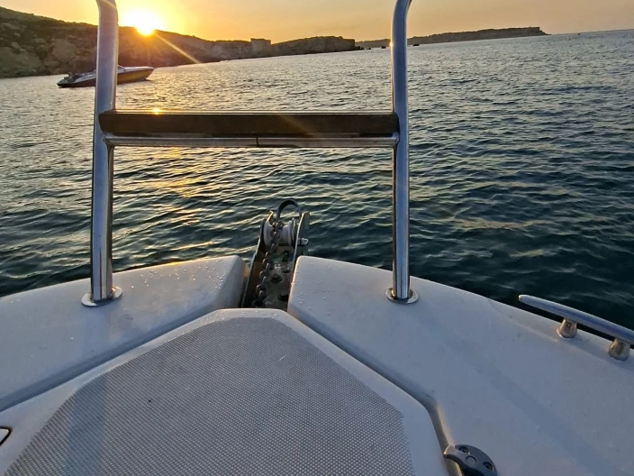 Verhuur Motorboot Calion met vaarbewijs