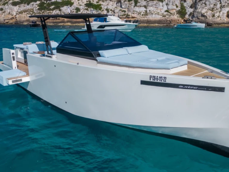 Motorboot te huur in Ibiza Town voor de beste prijs