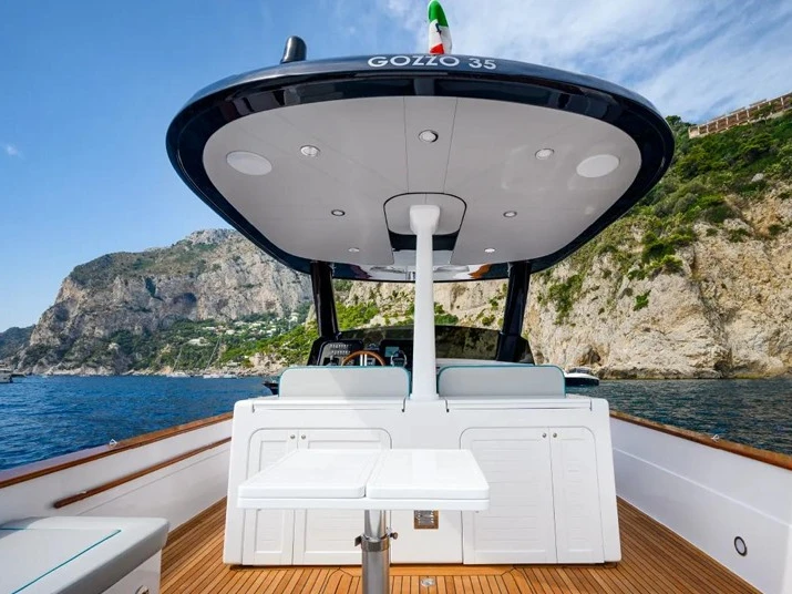 Bootverhuur Antibes goedkoop Apreamare Gozzo 35