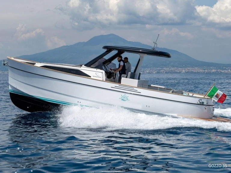Motorboot te huur in Antibes voor de beste prijs