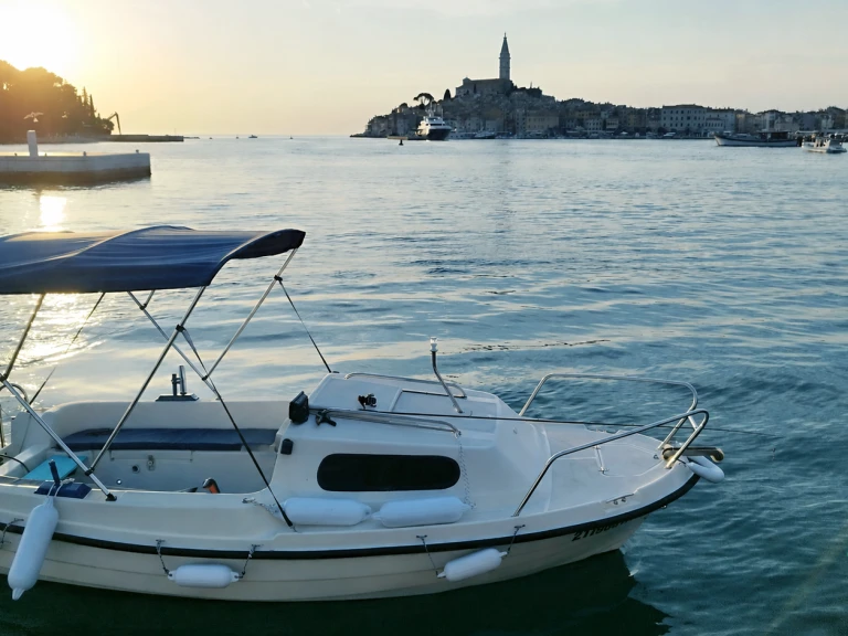Huur Motorboot met of zonder schipper Sportmare in Rovinj