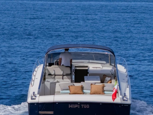 Huur een Itama Itama 40 in Saint-Jean-Cap-Ferrat
