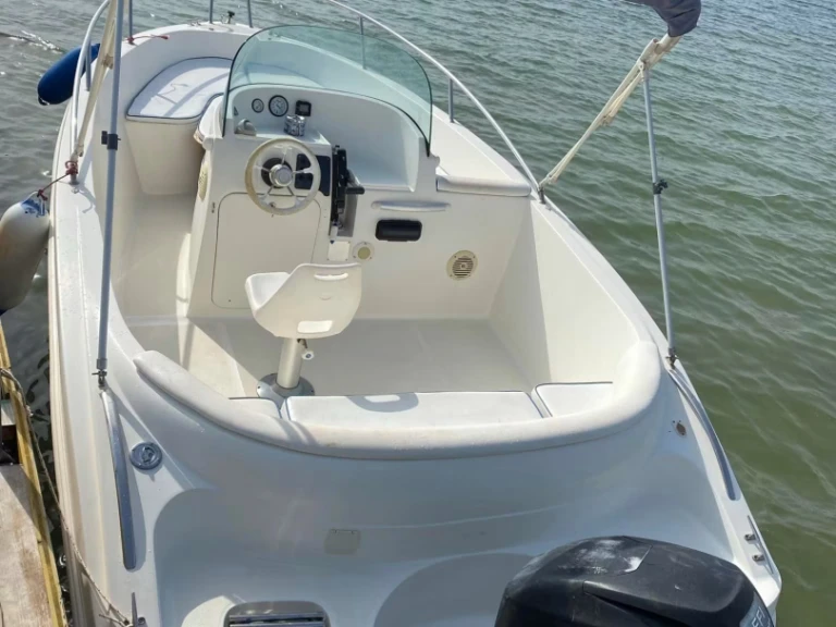 Huur een Kamarina 505 in Siracusa