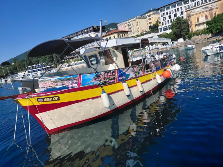 Motorboot te huur in Opatija voor de beste prijs