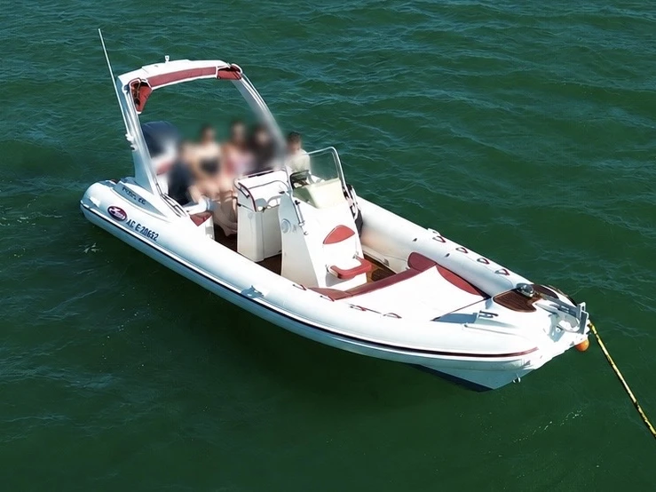 Bootverhuur Le Canon goedkoop Prince 23