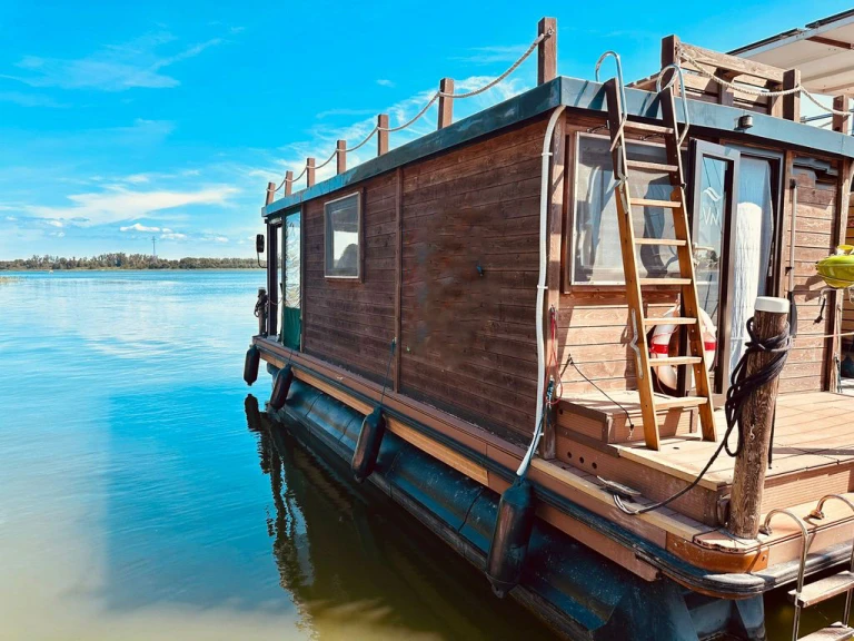 Jachthuur in Wesenberg - Floss D9-Style via SamBoat