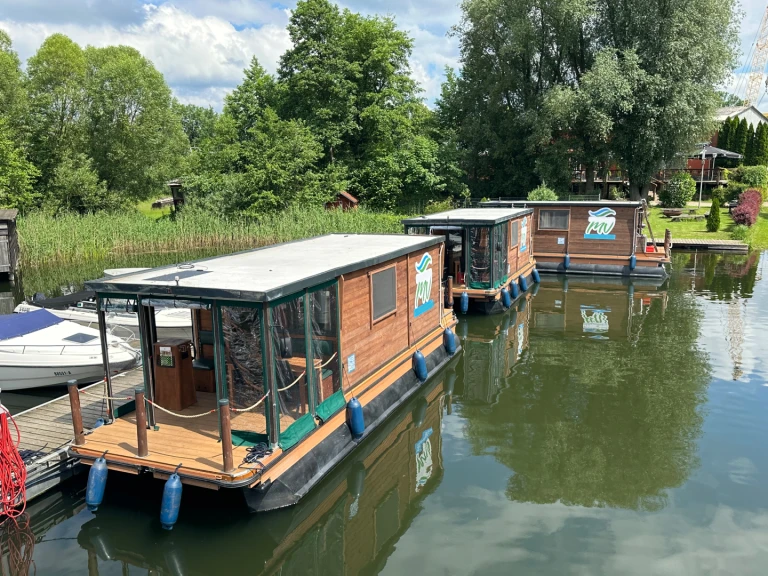 Huur een Floss D9 in Wolziger See