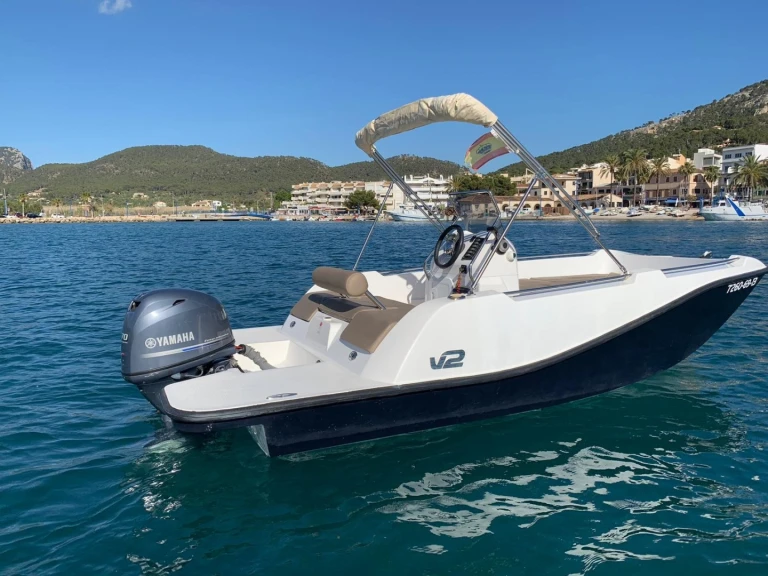 Motorboot te huur in Sant Adrià de Besòs voor de beste prijs