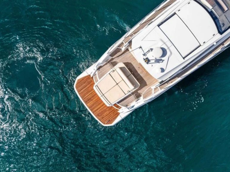 Bootverhuur Azimut Atlantis 50 in Cannes via SamBoat