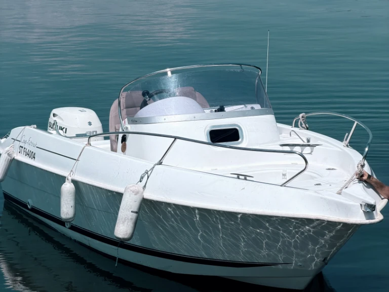 Bootverhuur B2 Marine Cap ferret 572 open in Sète via SamBoat