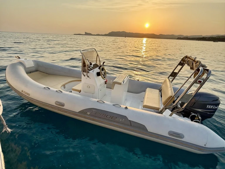 Huur RIB met of zonder schipper Capelli in La Ciotat