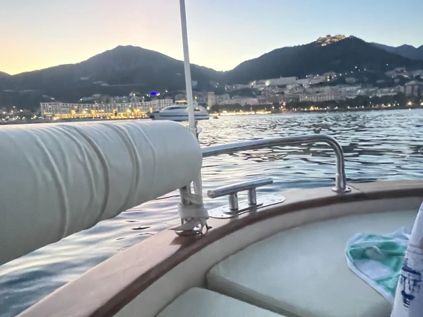 Fratelli Aprea Sorrento 7,50 open cruise te huur van particulier of professional in Porto di Salerno