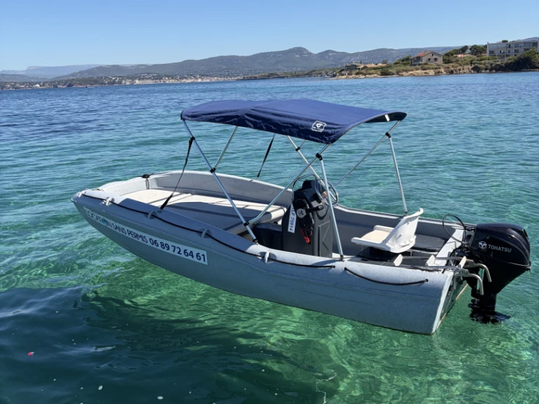 Huur een Fun Yak SECU 15 in Six-Fours-les-Plages