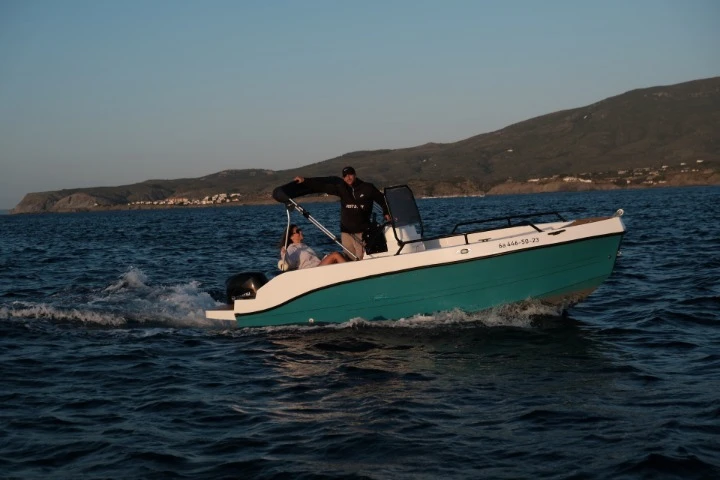 Jachthuur in Roses - BravaBoats BF 470 via SamBoat