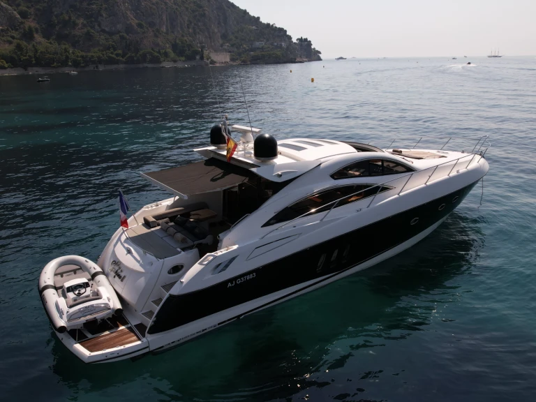 Jachthuur in Beaulieu-sur-Mer - Sunseeker Predator 62 via SamBoat
