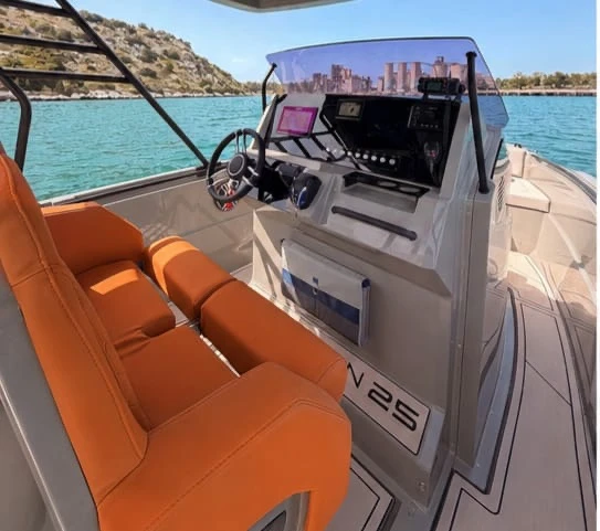Bootverhuur Zakynthos goedkoop Space 25